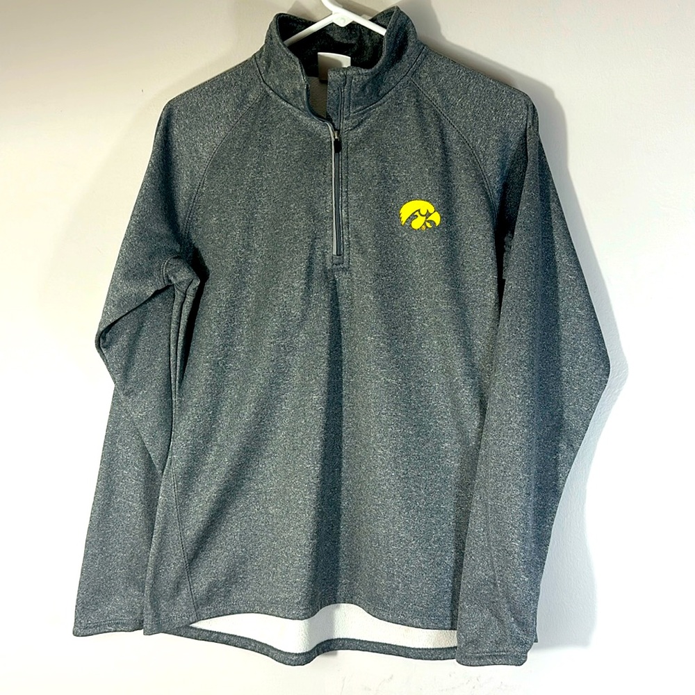 Iowa Hawkeyes pull over long sleeve sweatshirt size large 11/13